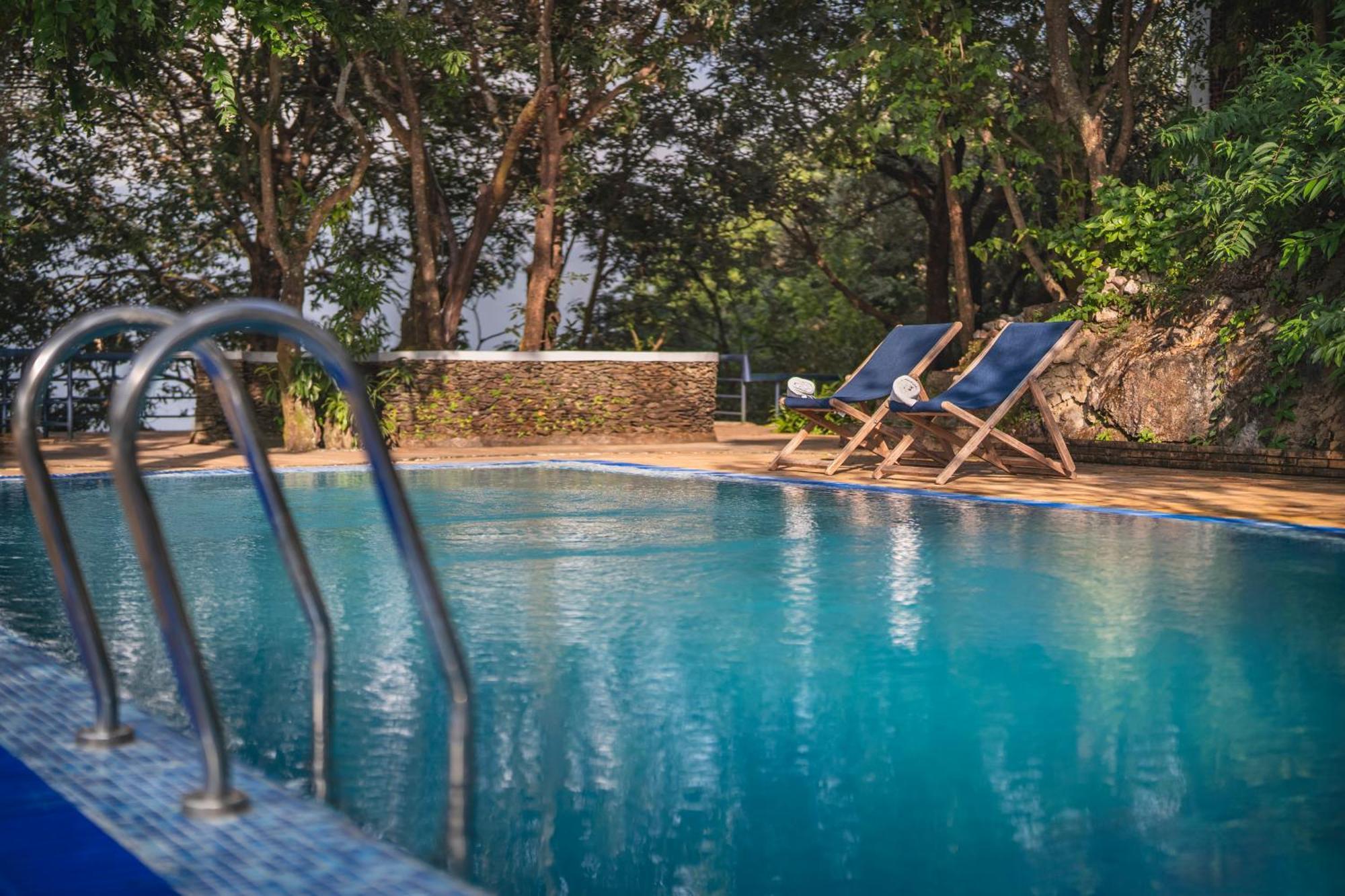 Blue Book At Gethia, Nainital Hotel Exterior photo